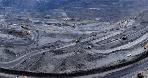 В Азербайджане будут выставлены на аукцион месторождения полезных ископаемых