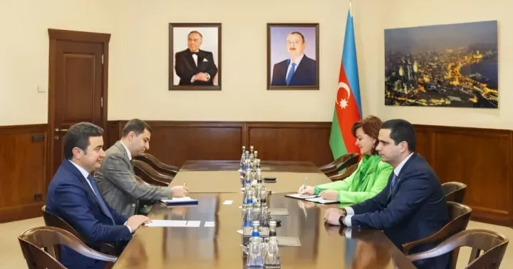 Bakı Bratislava Bakı aviareysi gələn ildən açılacaq