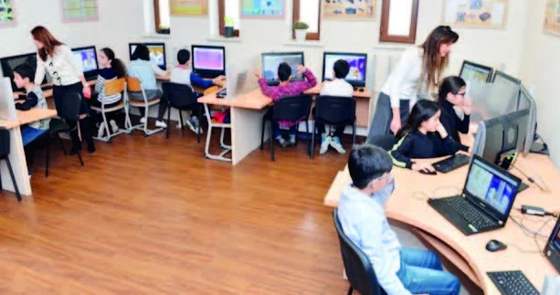 “Anlamaq” dərdi, yoxsa “anlatmaq” bəlası?