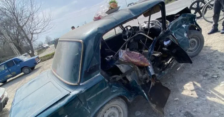 Balakəndə 2 maşın TOQQUŞDU: ölən və yaralananlar var YENİLƏNİB2