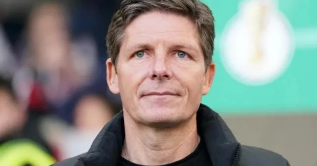 İngiltərə klubunun baş məşqçisi klubla yollarını ayırır