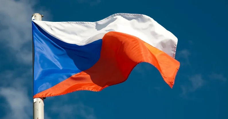 Çexiya hökuməti Avropa İttifaqının miqrasiya paktını rədd edib