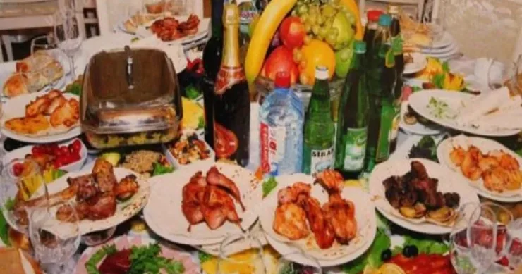 Toylarımız sevinc məclisi olmaqdan çıxıb, sosial yarışa çevrilib Razi Nurullayev