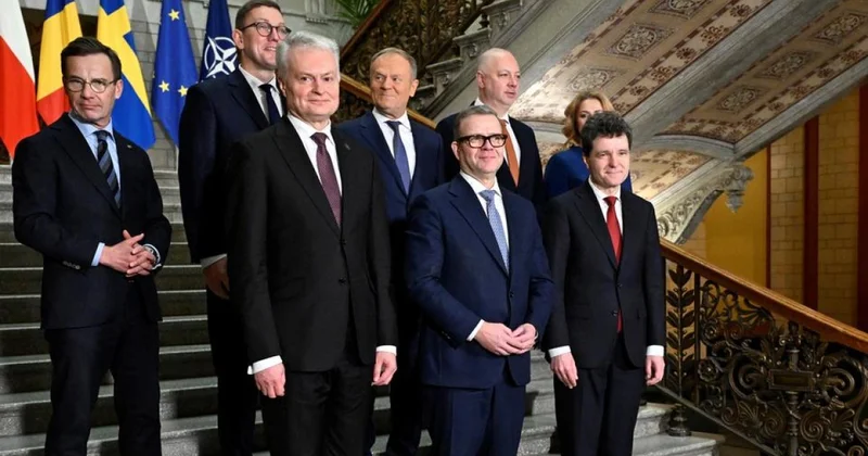 Rusiya 8 ölkə üçün təhlükədir