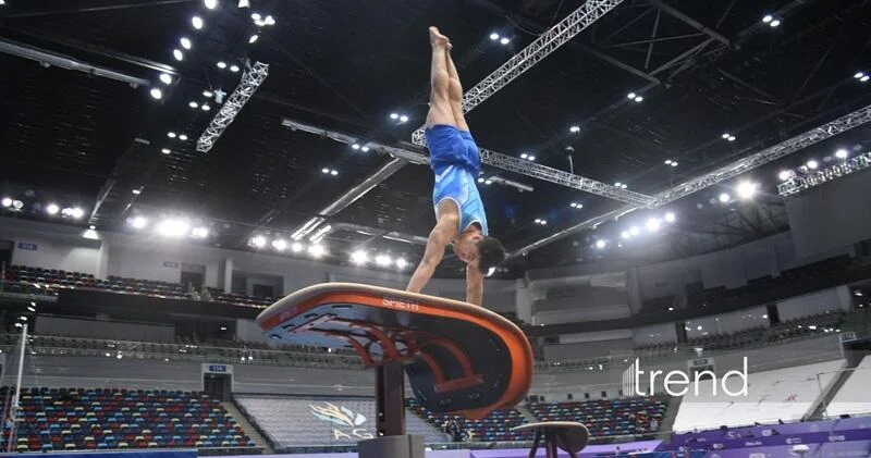 İdman gimnastikası üzrə ölkə çempionatı və Bakı birinciliyi keçirilir FOTO