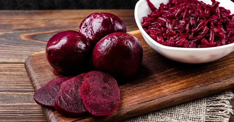 Çuğundurun Alzheimer xəstəliyinə qarşı faydalı olduğu AŞKARLANDI