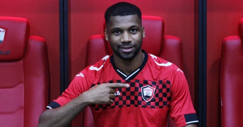 “Qəbələ”nin futbolçusu iki oyunluq cəzalanıb