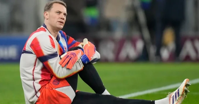 Manuel Noyer ciddi zədə aldı