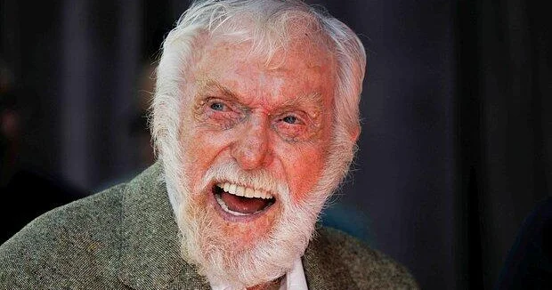 Знаменитый актер дожил до 100 лет и поделился секретом долголетия