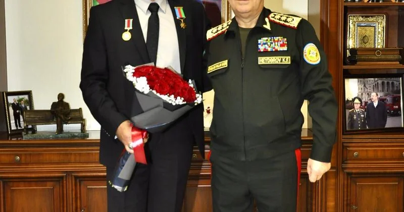 Kəmaləddin Heydərov Milli Qəhrəmana medal verdi