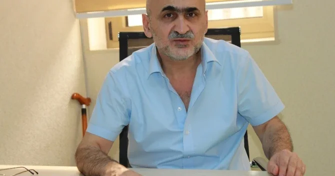 Azərbaycanlı seksoloq: “45 50 yaşlı kişilərin pornoya baxmağı düzgün haldır”