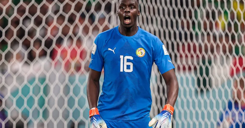 “Əl Əhli” Seneqal millisinin qapıçısı ilə müqaviləni uzadıb