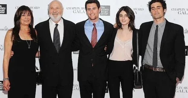 Film kimi cinayət: Məşhur rejissor və arvadının başını öz oğulları kəsib