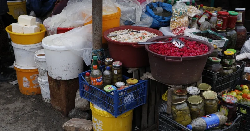 Salyanda ərzaq bazarında ciddi nöqsanlar aşkarlandı VİDEO