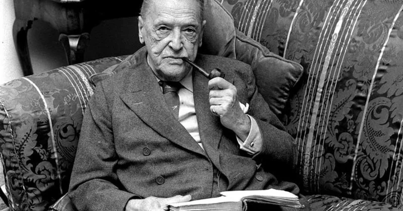 Çətin günün dostu Somerset Moemin hekayəsi