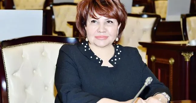 “Konstitusiya və Suverenlik İli” çərçivəsində Amnistiya aktı xalqa böyük hədiyyədir Afət Həsənova