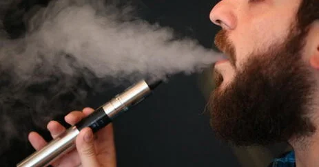 Почему запрещают электронные сигареты? специалист о рисках для здоровья