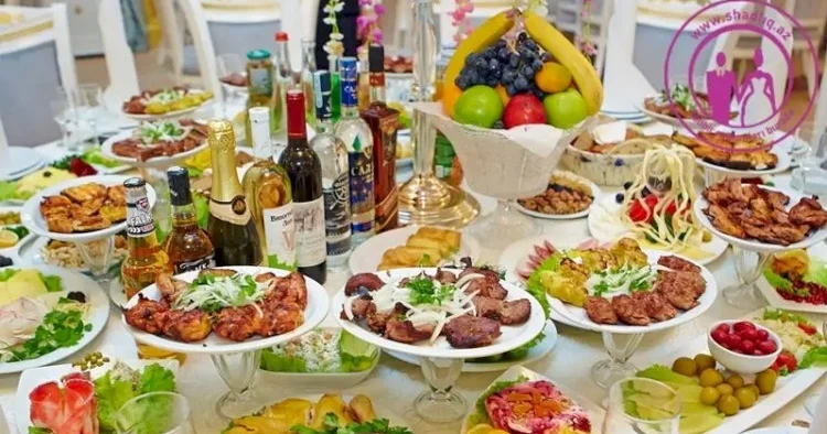 “Tonlarla kabab zibilə atılır” KONKRET