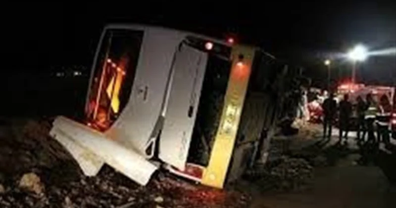 В Иране в тяжелом ДТП погибли 13 человек, есть пострадавшие ВИДЕО