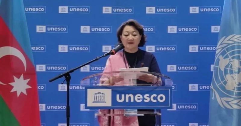 Türk Mədəniyyəti və İrsi Fondu Parisdə Əcəmi Naxçıvaninin 900 illik yubileyini qeyd etdi