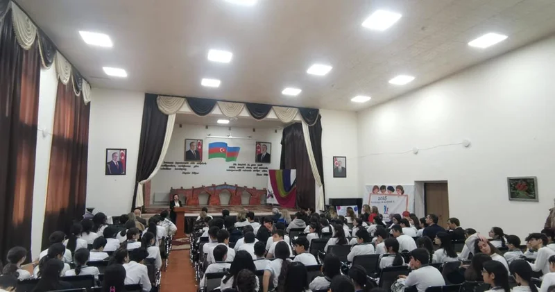 288 nömrəli məktəbdə Qərbi Azərbaycanla bağlı tədbir keçirilib