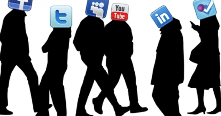 Tribunaların səssiz işğalı Dəyər düzəninin dağılması