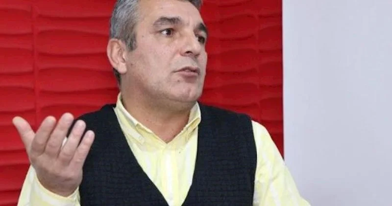 Partiya sədri: ...niyə onların sürücü və katibəsi olmalıdır? Belə bir sistemə keçsək, məmurların bir çoxu acından oboy yeyər...