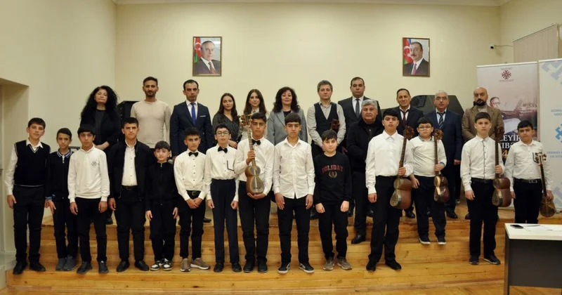 Mingəçevirdə tar və fortepiano ixtisasları üzrə ustad dərsləri təşkil olunub FOTO
