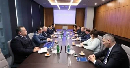 Dövlət Gömrük Komitəsi yanında İctimai Şuranın üzvləri ilə görüş keçirilib