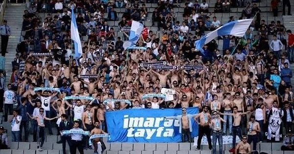 Azarkeşləri Qarabağ ı ziyana saldı