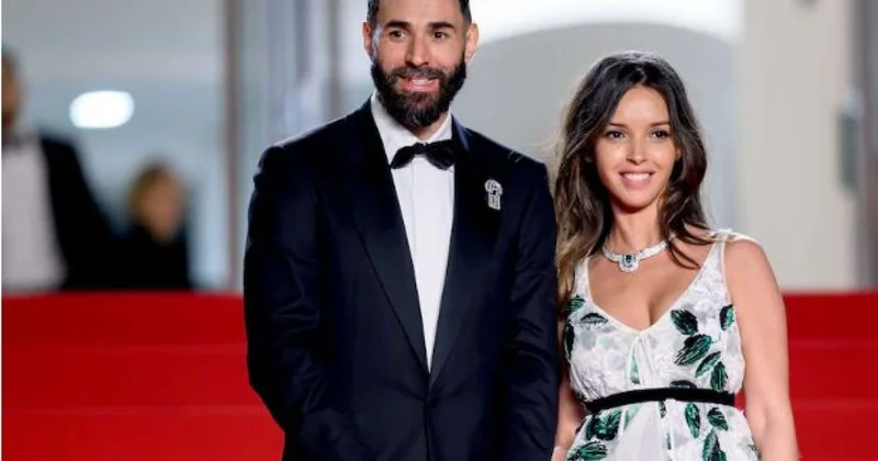 Məşhur futbolçu sevgilisi ilə görüşmək üçün Luvr muzeyini icarəyə götürdü