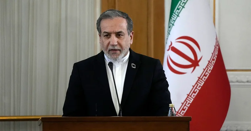 İranın xarici işlər naziri Lavrovla görüşmək üçün Moskvaya gedir