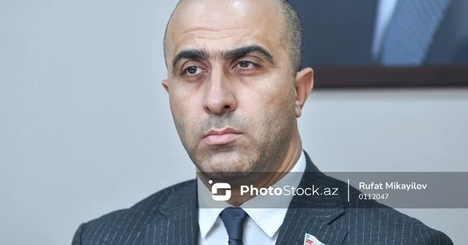 Deputat Əli Kərimlinin müdafiəsinə qalxanlara qəzəbləndi