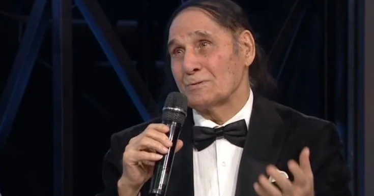 Xalq artisti: “Dəfələrlə mənə dedi ki, “Locco” de. Mən o mahnını oxumamışam”