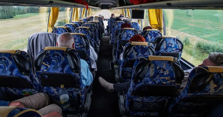 Намаз во время рейса может стоить водителю автобуса работы Minval Politika