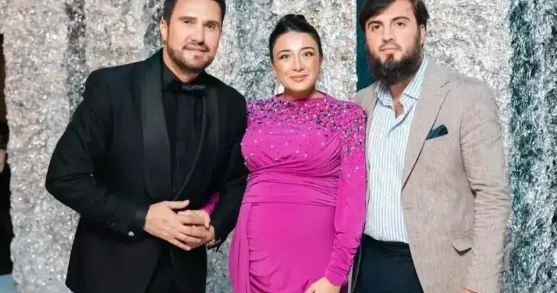 Mənim və anasının üzünə gülməyən oğul övladının üzünə gülür