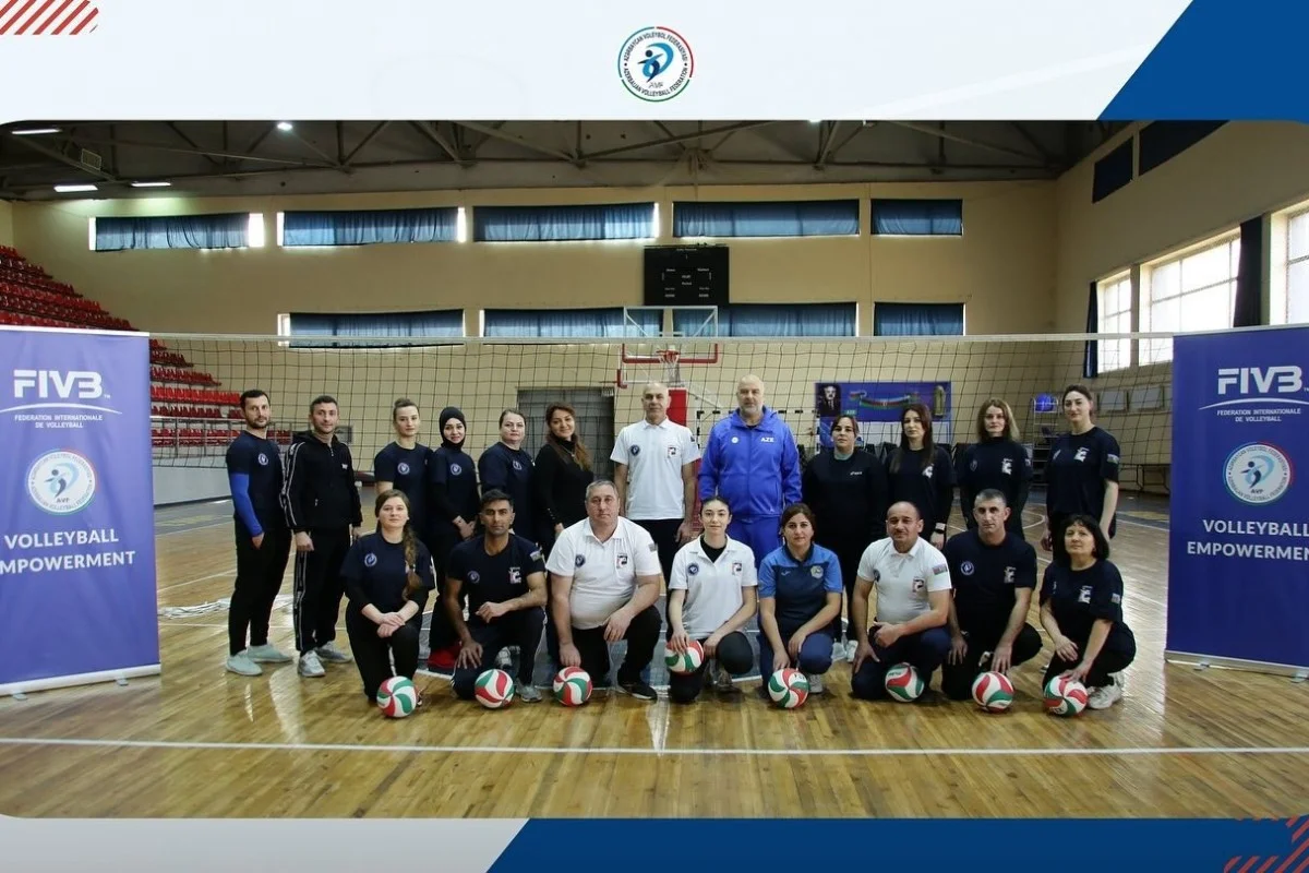 Voleybol məşqçiləri Gəncədə bir araya gəldi