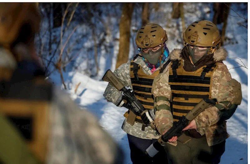 Qadınlar ilk dəfə Ukrayna legionuna daxil edilib