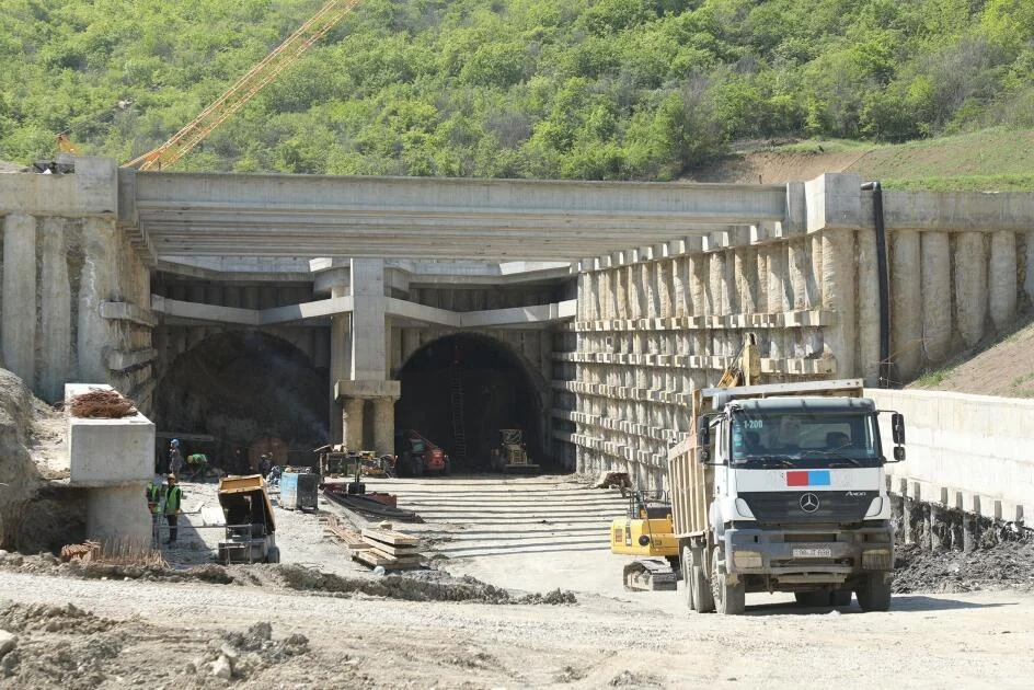 İsmayıllı yolunda təmir dayandı? AAYDA AÇIQLADI