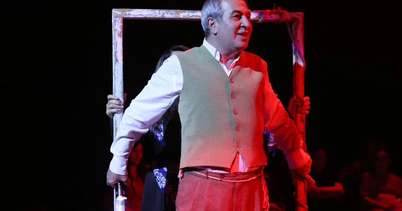 Актер театра и кино Адалят Абдулсамед отмечает юбилей эмоциональное погружение в образы персонажей (ФОТО)