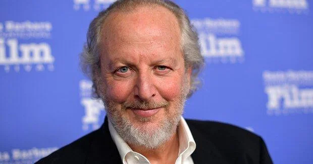 Звезда фильма Один дома лишился работы