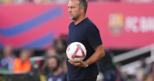 Barselona nın baş məşqçisi futbolçularına xəbərdarlıq edib