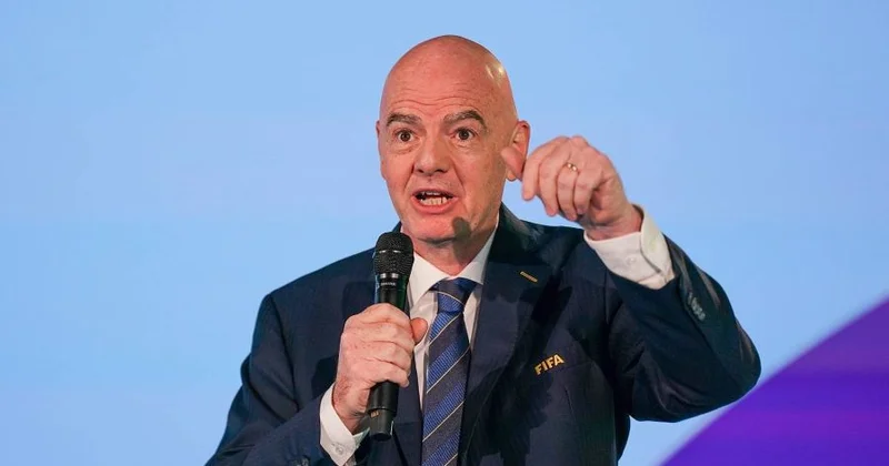 FİFA prezidentinin gəliri 4 dəfə artdı MƏBLƏĞ