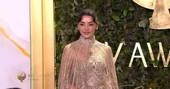 Türk məşhurlar qırmızı xalıda…