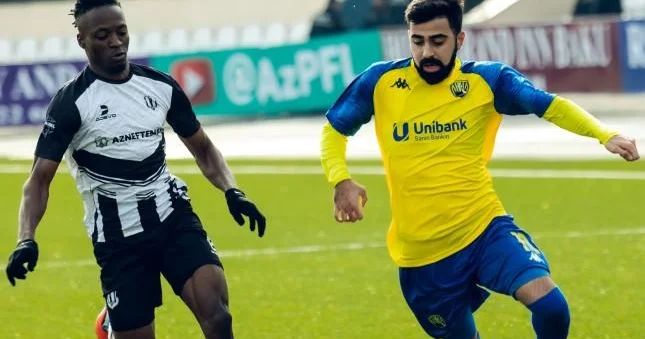 Kəpəz Karvan Yevlax la heç heçə etdi