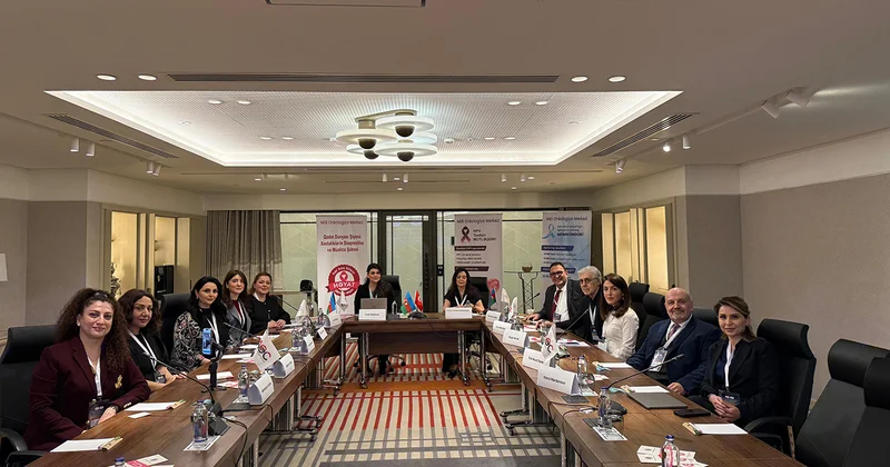 Azərbaycanlı həkimlər ilk dəfə Türkiyədə xərçənglə bağlı beynəlxalq dəyirmi masa keçirdi Fotolar