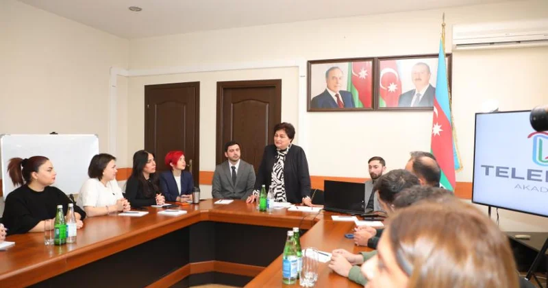 Teleradio Akademiyasında “Mediada Azərbaycan dili” mövzusunda təlimlərin növbəti mərhələsi təşkil olunub