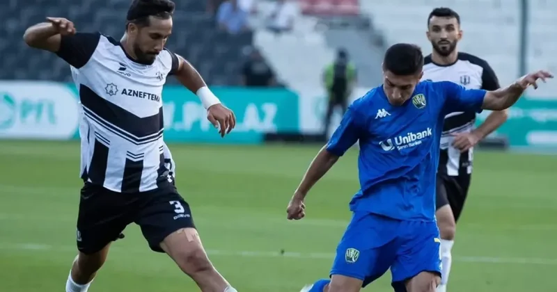 Контрольный матч между Кяпяз и Карван Евлах