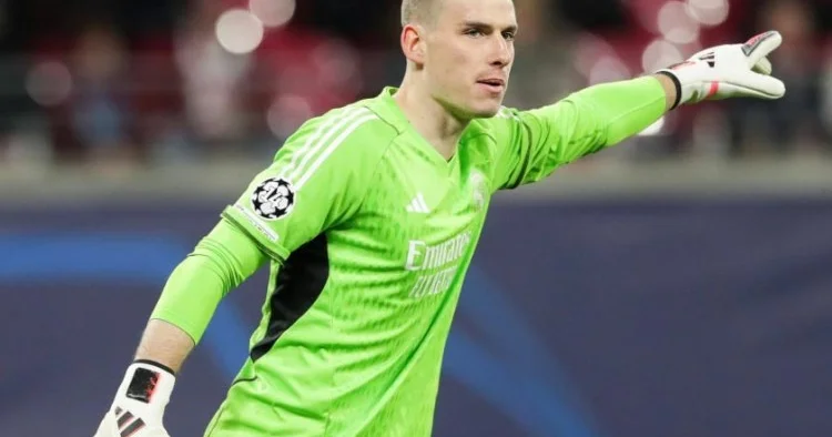 Real qapıçısını satışa çıxardı