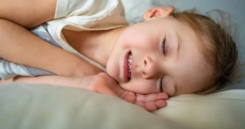 2 5 yaş arası yuxuda diş qıcırtısı səsi: Nə etməli?